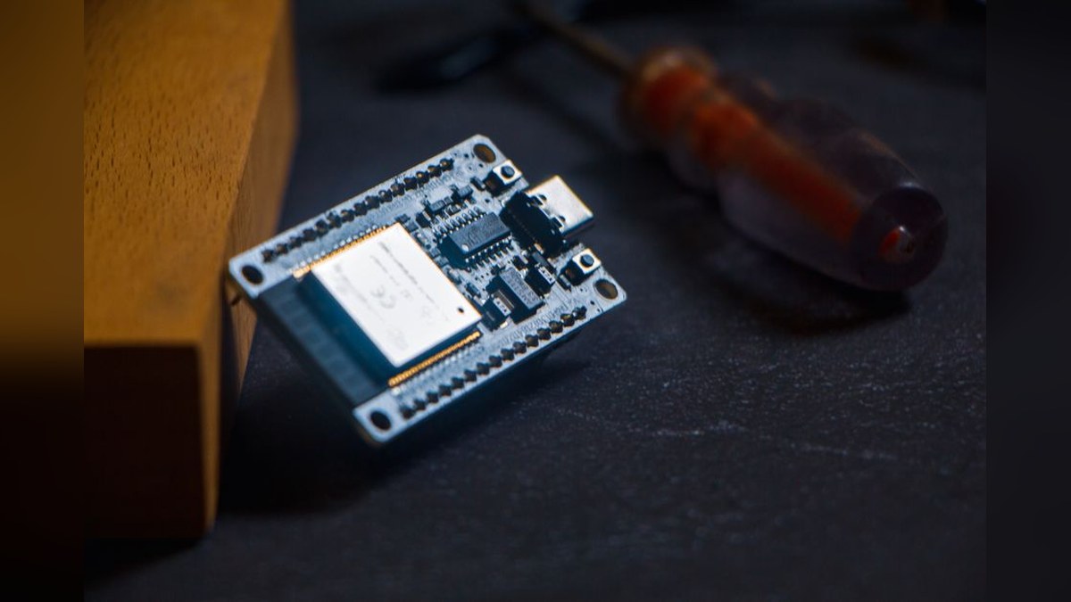 Oberon System migra de RISC-5 para RISC-V em novo projeto